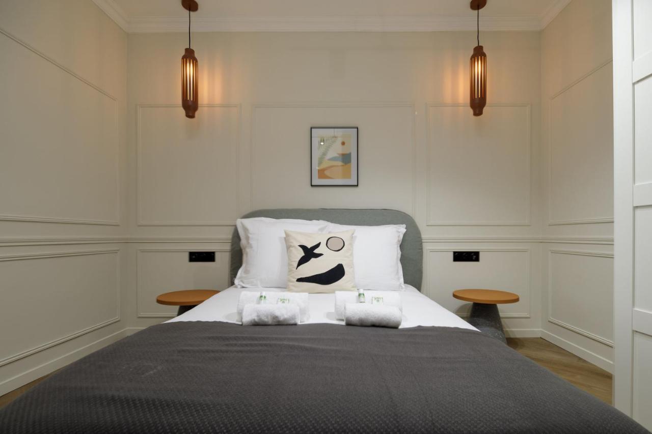 Poetic Stay - Champs Elysees Париж Экстерьер фото