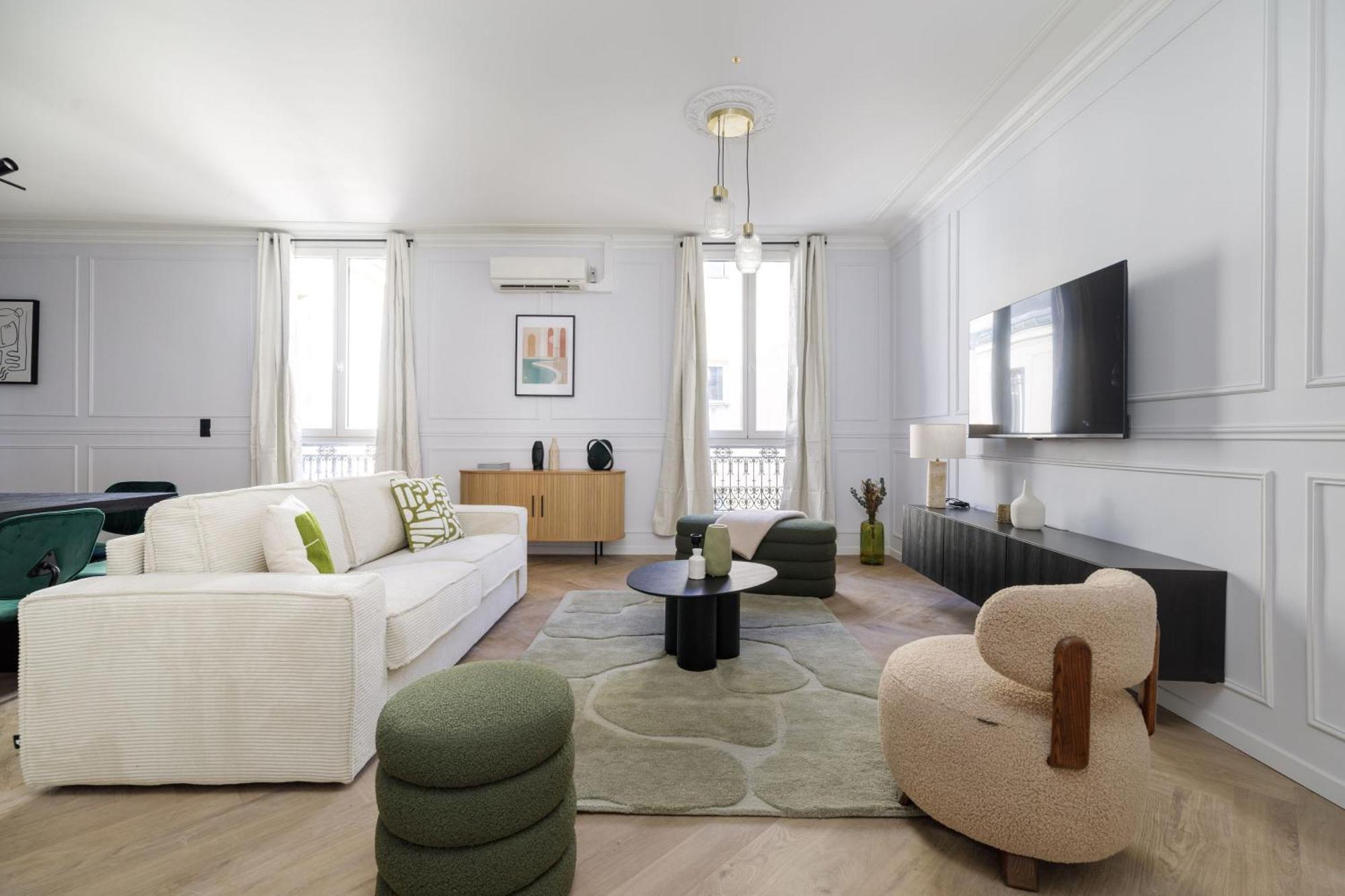 Poetic Stay - Champs Elysees Париж Экстерьер фото
